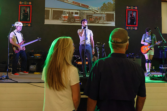 PK_VFD Fundraiser191